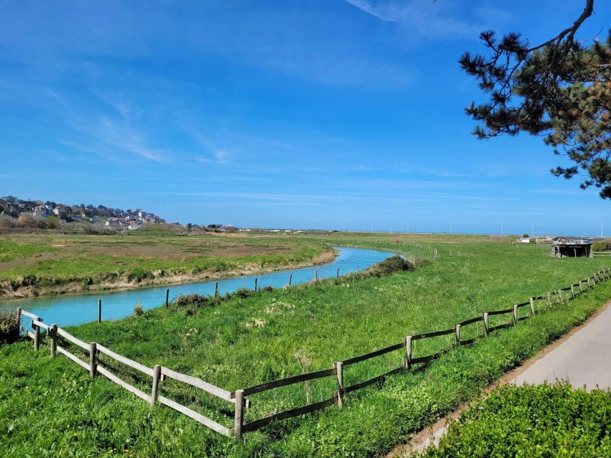 Les Dryades Rivière et Mer Sainte-Marguerite  Esterno foto